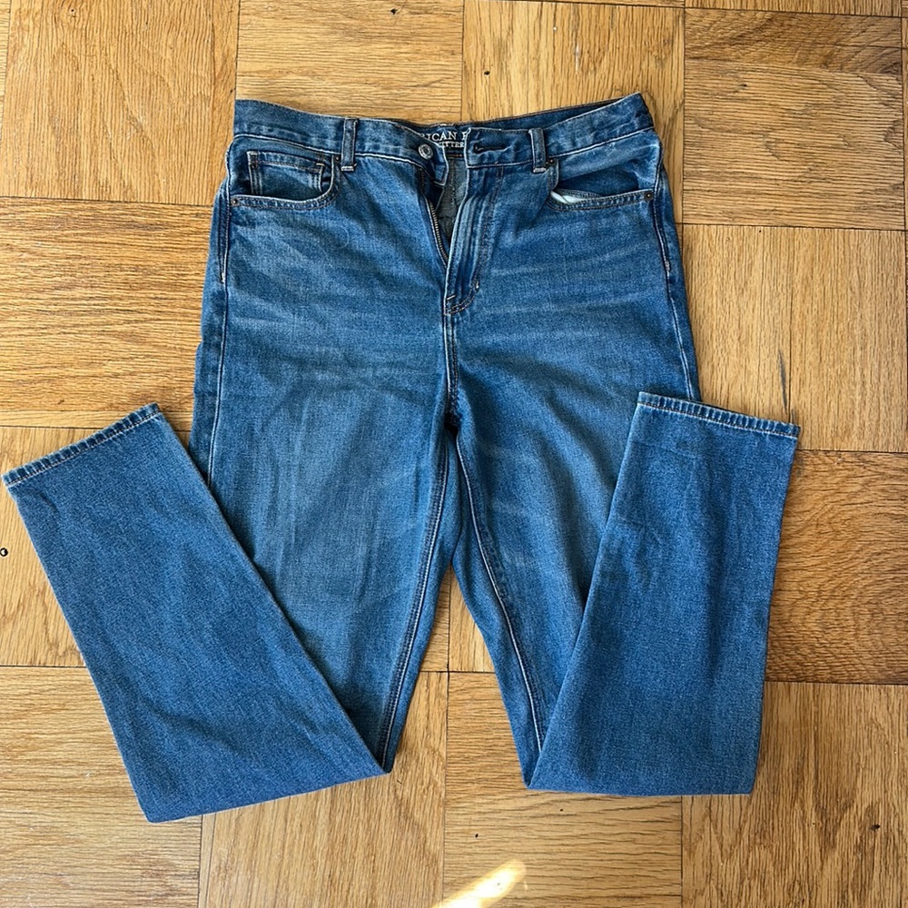 American Eagle Mom Jeans